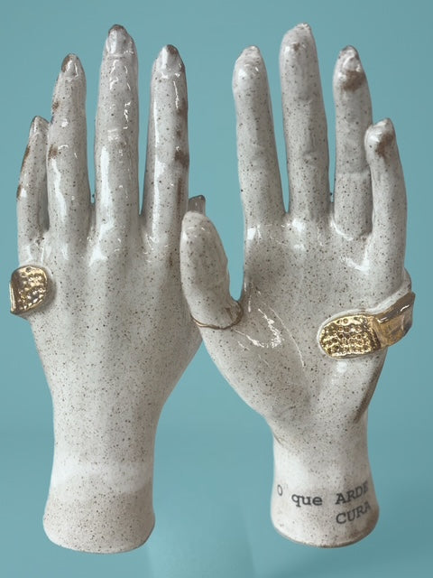 Mãozinha Band-Aid OFF