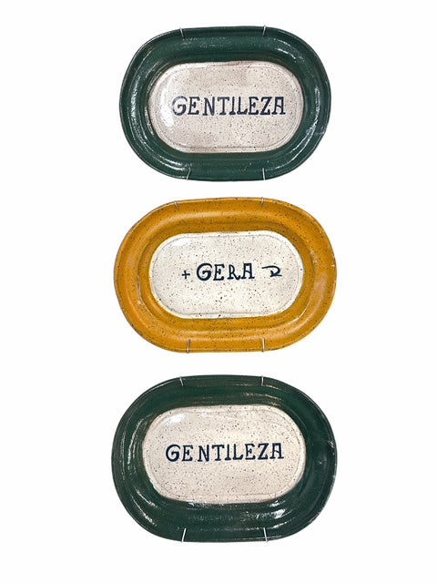 Trinca de pratinhos Gentileza