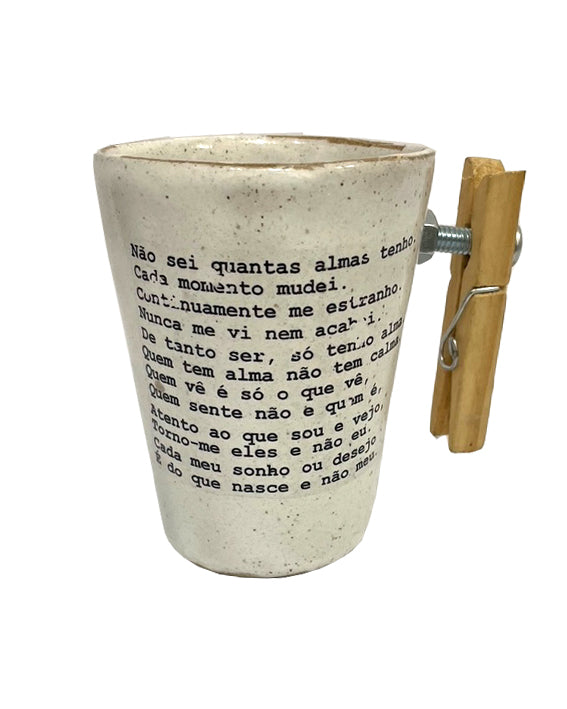 Caneca Fernando Pessoa